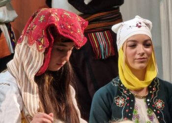 VIDEO/ Rikthehet pas 8 vitesh Festivali Folklorik Kombëtar