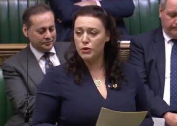 Deputetja britanike: Nëse policët janë rrëmbyer në Kosovë është përshkallëzim serioz
