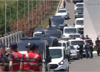 “Djalli që strehuat në shtëpinë tuaj po nxjerr kokën”/ Homeland Justice reagon për tensionin në kampin MEK