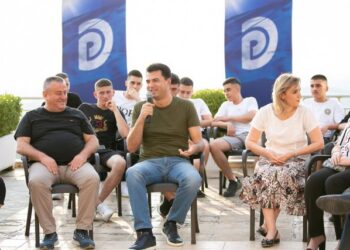 Basha e nis fushatën për kreun e PD nga Kruja: S’ka vend në parti për të shpallurit non-grata nga SHBA. Dua votën tuaj…!