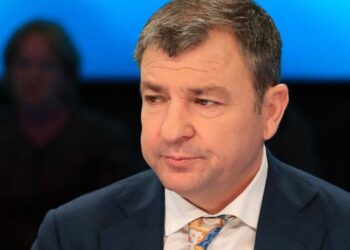 SPAK lëshon urdhër-arresti për ish kryebashkiakun Vangjush Dako dhe zyrtarë të tjerë