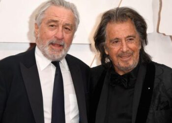 “Jepi Al”, reagimi i De Niro kur mësoi se Al Pacino do t’i bashkohej “klubit të baballarëve të vjetër”