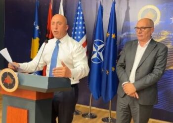 “Skena fyese e poshtëruese”/ Haradinaj për rrëmbimin e 3 policëve të Kosovës: Ndërkombëtarët t’i bëjnë presion Serbisë për lirimin e tyre