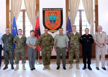 Misioni trilateral MFO, Shqipëria bëhet vendi i parë ballkanik që dërgon trupa, mbikqyr traktatin Izrael-Egjipt
