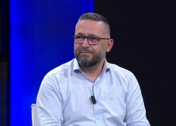 “Kryesia i merr vendimet më të rëndësishme të partisë”/ Këshilltari i grupit të PD kundër Bardhit për zgjedhjet në 29 korrik