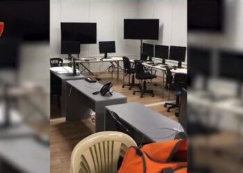 Dosja për kontrollin e policisë në kamp/ Dyshohet se MEK hakeroi 5 mijë kamera në Iran, publikuan video në Telegram nga trafiku në Teheran