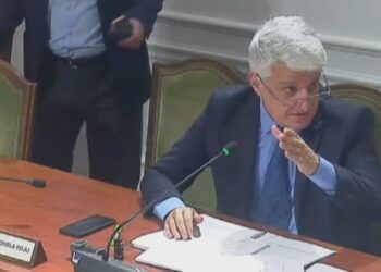Ligji për largimin e mësuesve me të shkuar kriminale, Majko e Bylykbashi dalin kundër: Nuk garantohen të drejtat e njeriut