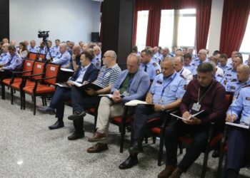Rrumbullaku, porosi krerëve të policisë në qarqe: Kontrolle të rrepta për kultivimin e kanabisit! Prioritet siguria gjatë sezonit turistik