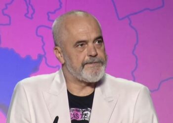 “Përtej PS…”/ Rama: S’do i shpëtojmë shuplakës së qytetarëve nëse s’punojmë! Kemi nevojë për një projekt të ri politik e social