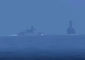 Tension mes Kinës dhe SHBA-së në Tajvan, shmanget përplasja mes dy luftanijeve