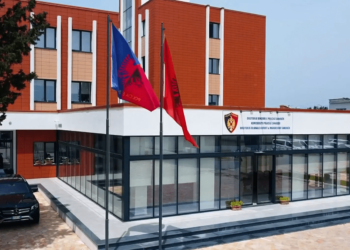 EMRAT/ Akuzohen se krijuan kushte për mbjelljen e kanabisit, ja kush janë zyrtarët e policisë
