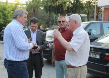 Ndryshime kushtetuese? Nismë e partive të vogla: Sistem me 4 zona elektorale në Shqipëri e lista të hapura