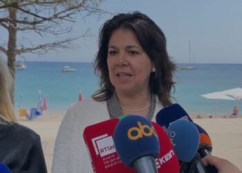 Ambasadorja greke paralajmëron nga Himara: Regres i madh nëse Beleri humbet të drejtën e detyrës së kryetarit të bashkisë. BE…!