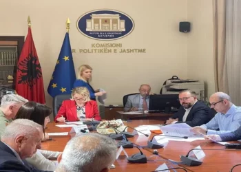Emrat/ Të propozuarit për ambasadorë në Londër, Berlin, Tel Aviv dhe Ankara: Kush largohet …!