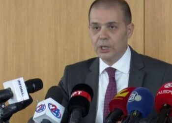 Emri/ Arrestohet ish-zyrtari i lartë, dyshohet për korrupsion dhe shpërdorim detyre