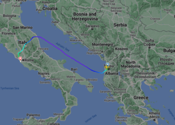 Misteri me avionin e nisur nga Tirana që bëri ulje emergjente në Romë, detaje të reja. Çfarë është kodi 7700 që u lëshua nga pilotët