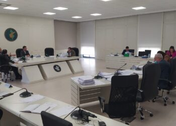 Koalicioni Berisha-Meta ankimon votimin elektronik në Elbasan: Numri i votave për kryetarët, s’përputhet me votat e këshillit