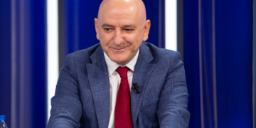 “U mblodhëm për të vendosur modalitetet”, Bejko i prerë: Në 29 korrik zgjedhim kryetarin!