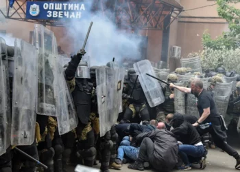 Arrestohet një prej organizatorëve të sulmeve ndaj KFOR-it në veri, plagosen tre policë gjatë aksionit