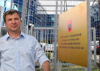 SPAK lëshoi urdhër arrestin, Dako vetëdorëzohet në Drejtorinë e Policisë së Tiranës. 3 gra zyrtare ‘arrest shtëpie’!