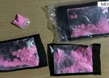 Tentoi të trafikonte me taksi 4 pako ekstazi në Shqipëri, arrestohet 33-vjeçari