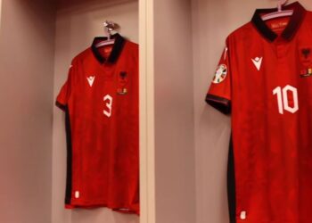 Bajrami i kthen fanellën Sadikut/ Gjithçka gati, ja numrat që do të mbajnë futbollistët kuqezi në sfidën e sotme