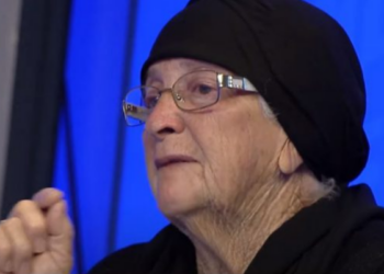 “Trupin e tij ma dogjën”/ Pas vdekjes së djalit, e moshuara konflikte me nusen për shtëpinë. Shokon 81-vjeçarja: Të më tërheqin zvarrë pas makinës