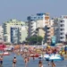 Shtrenjtohet paketa turistike në Durrës, operatorët turistikë: Po punojmë me kapacitet të plotë