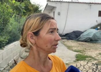 U denoncua nga familja/ U shpall në kërkim në Fier, gjendet 14-vjeçarja në një hotel në Tiranë