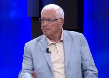 Ceka, pro shkrirjes së ‘Albanologjisë’: 30 vetë me titullin doktor… nuk kanë shkruar një libër!