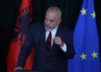 Keni folur me Vuçiç për lirimin e policëve? Rama: Jemi angazhuar nga të katërta anët. E pajustifikueshme nëse s’lirohen sot!
