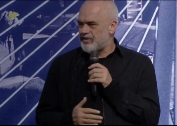 “Kadastra, portreti i turpit tonë”/ Rama: Do të mbyllim sportelet, shërbimi do të jepet online. Brenda muajit fillon…!