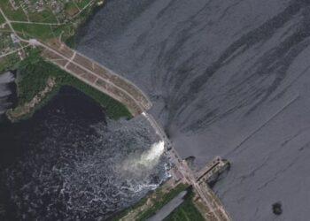 Shtëpia e Bardhë: Nuk e kemi përcaktuar ende kush e shkatërroi digën në Ukrainë