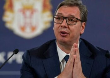 Vuçiç: Pres një situatë shumë të vështirë për ne. Perëndimi do dalë me një tekst për Asociacionin, Serbia as që do pyetet fare