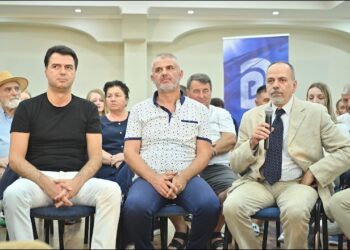 Debati i parë për kreun e PD/ Basha shmang komentin për rivalin, Hani: Kemi nevojë për ballafaqim, jo për teatër