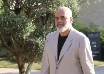 Zbardhet mesazhi i Ramës për kryebashkiakët e deputetët: Bëni punë të ndershme, mos shkoni në dyert e SPAK! PS s’u bëhet mburojë