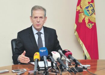 Prokuroria në Mal të Zi merr në hetim 9 ish-ministra, akuzohet për shpërdorim detyre