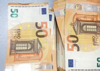 Paratë e padeklaruara, mbi 1.5 milionë euro të kapura në pak muaj në pikat kufitare