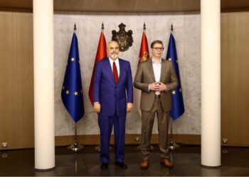 Vuçiç: Mos na pyesni mua dhe Edin për Kosovën dhe Metohinë në sytë e njërit –tjetrit