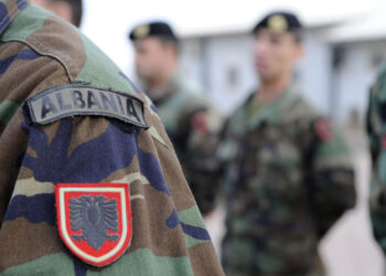 “Militarizohet” Shqipëria: Shpenzimet e mbrojtjes do të jenë 2.2% të PBB-së