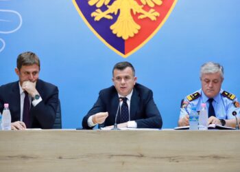 Balla i prerë në Vlorë: Veshi i shurdhër dhe syri qorr ndaj të fortëve, është rreshtim kundër shtetit