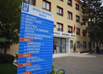Berat/ Pret këmbën duke punuar, ndërron jetë muratori i moshuar