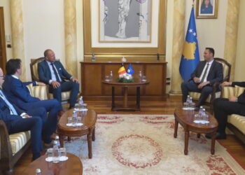 Delegacioni i deputetëve belgë vizitojnë Prishtinën: Kosova duhet të jetë anëtare e Asamblesë së NATO-s