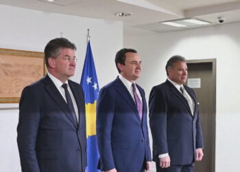 Kosova shqetëson SHBA, Escobar: Zbatoni “Ohrin”, fitoni njohje të reja dhe OKB