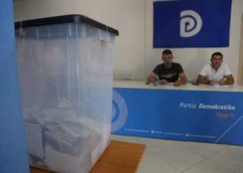 Zgjedhjet për kreun e PD/ Ja sa ka qenë pjesëmarrja e votuesve deri në orën 11:30!