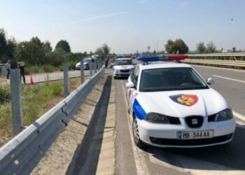 Eksperti i sigurisë flet për aksidentet në Shqipëri: Polici rri pas ferrave. E rrezikshme për efektivët