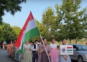 Festivali i Kërcimit Belsh mbledh grupe folklorike nga mbarë bota 