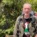 Mbërrin në Shqipëri aktivisti irlandez që ka nisur ecjen 2200 milje drejt Palestinës. Historia e Mick Bowman