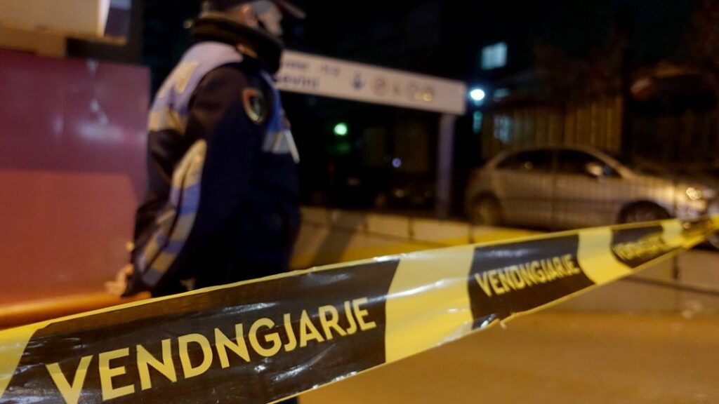 18-vjeçarja gjendet e plagosur me armë zjarri, çfarë ndodhi pak pas mesnate në Sauk