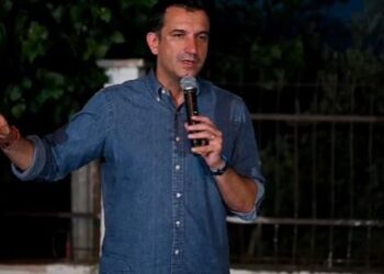 “Nuk i trajtojmë njerëzit si plaçka”, Veliaj nga Rrogozhina: Çim bixhozi i Saliut dhe Ilirit nuk mund t‘i trajtojë njerëzit si keca që blihen